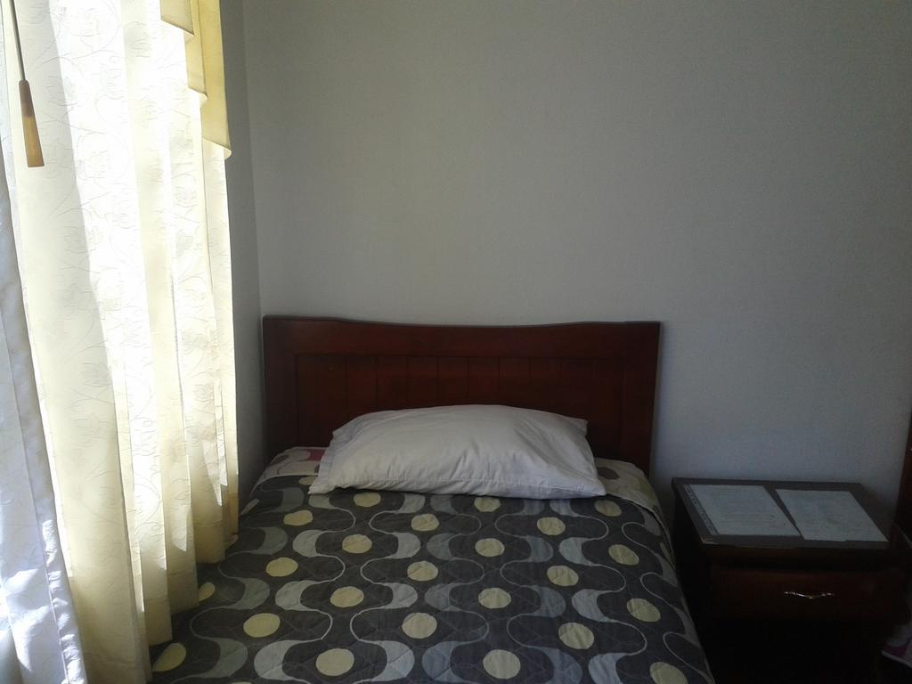 Hotel Ventura Riobamba Oda fotoğraf